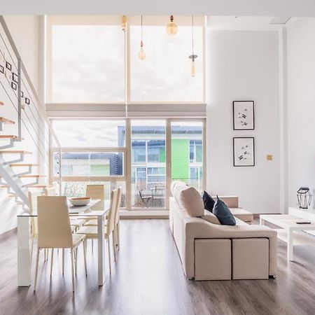 El Ventero Apartment - Elegante Apt Para 5 Con Terraza, Wi-Fi Y Aparcamiento En La Calle Camarma de Esteruelas المظهر الخارجي الصورة